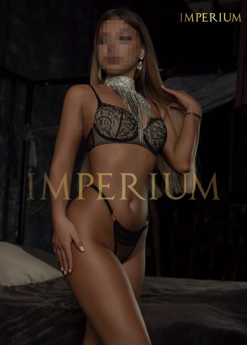 Anji master in the erotic salon Imperium