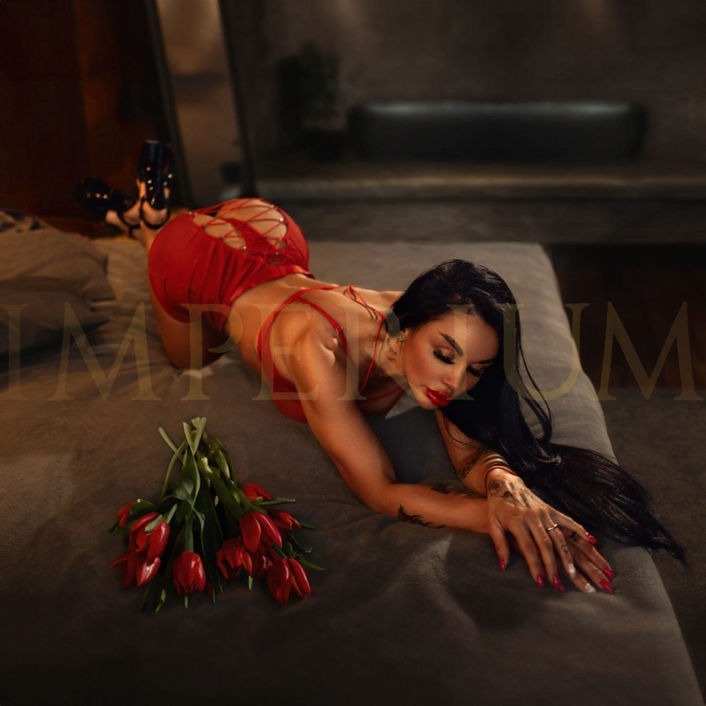 Валькирия мастер эротического массажа Империум 